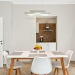 Aaa Anic Amazing Deluxe Apartment *