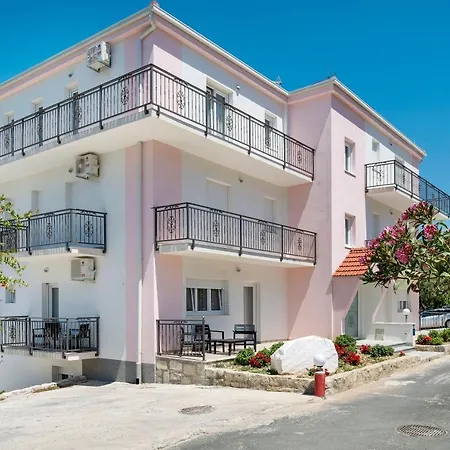 Aaa Anic Amazing Deluxe Split