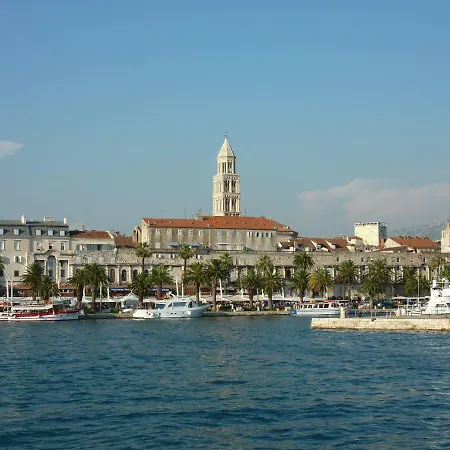 Aaa Anic Amazing Deluxe