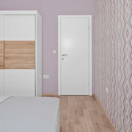 Apartamento Aaa Anic Amazing Deluxe Split