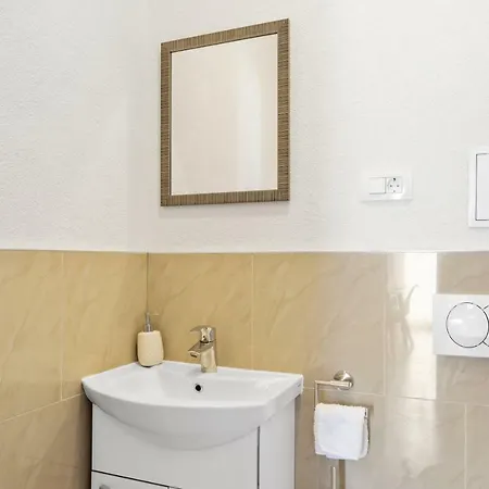 아파트 Aaa Anic Amazing Deluxe